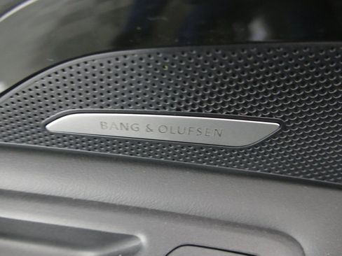 New 2025 Audi Q5 Premium Plus image 12