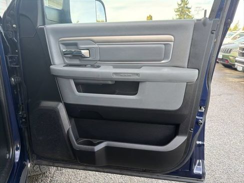 Used 2017 RAM 1500 Big Horn AWD/4WD image 24