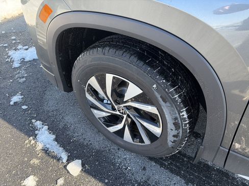 New 2026 Volkswagen Tiguan S image 7