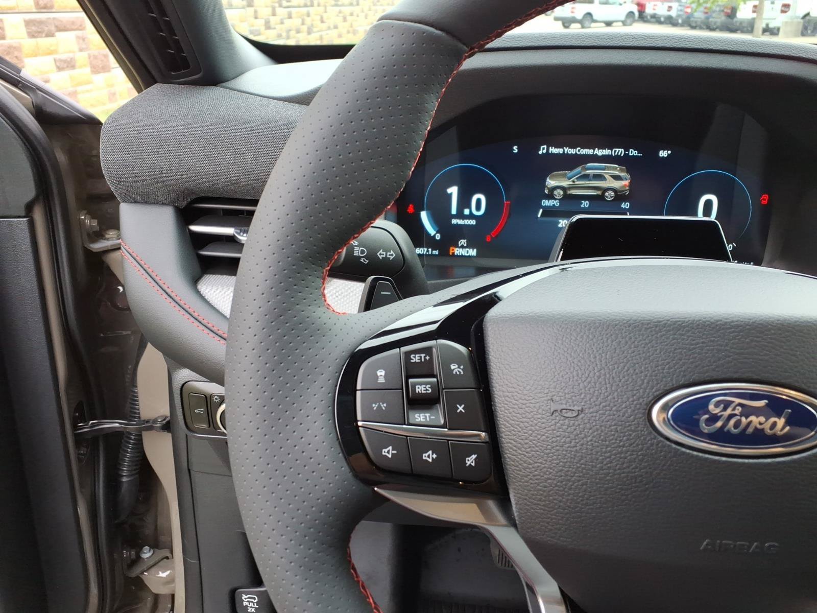 Used 2026 Ford Explorer ST w/ Sun And Sound Package AWD/4WD image 23