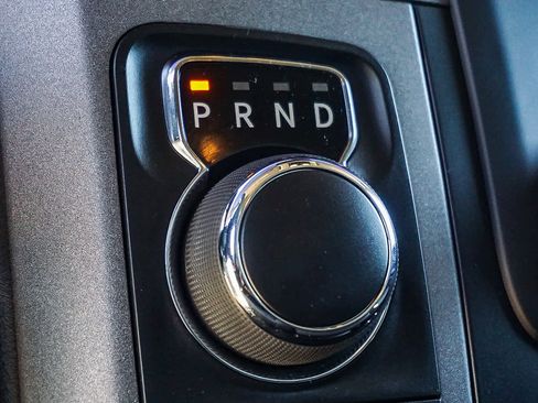 Used 2019 RAM 1500 Express image 20