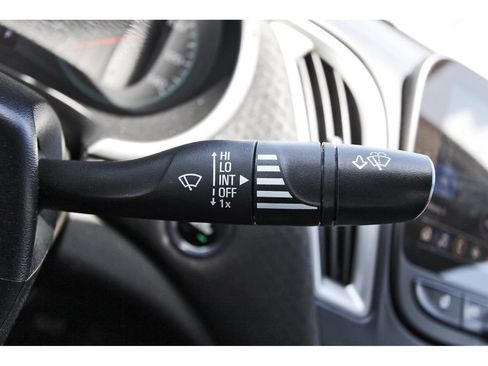 Used 2023 Chevrolet Malibu LT FWD image 18