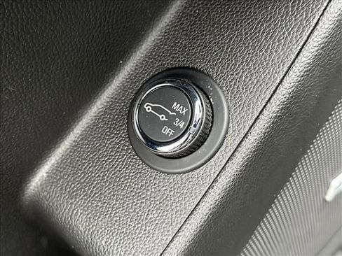 Certified 2023 Chevrolet Traverse RS w/ LPO, Floor Liner Package AWD/4WD image 21