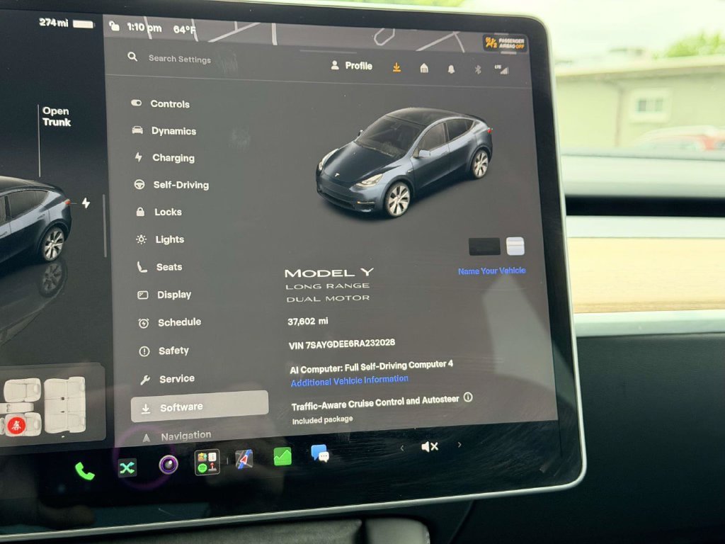 Used 2024 Tesla Model Y Long Range AWD/4WD image 10