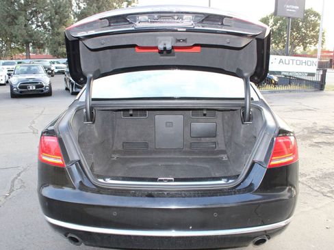 Used 2013 Audi A8 3.0T w/ Driver Assistance Pkg image 16