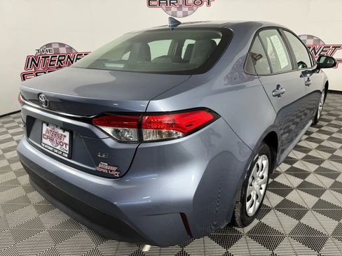 Used 2025 Toyota Corolla LE image 26