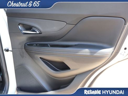 Used 2022 Buick Encore Preferred w/ Safety Package image 12