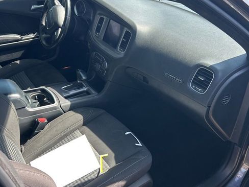 Used 2023 Dodge Charger SXT RWD image 12