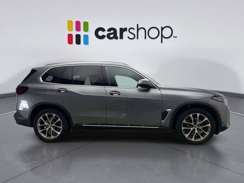 Used 2025 BMW X5 xDrive40i w/ Climate Comfort Package AWD/4WD image 6