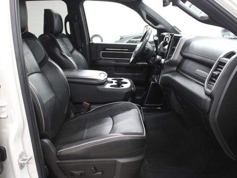 Used 2022 RAM 2500 Laramie AWD/4WD image 15
