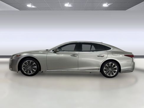 Used 2019 Lexus LS 500 w/ Interior Upgrade Package RWD image 2
