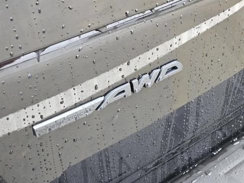 New 2026 Subaru Outback Limited AWD/4WD image 8