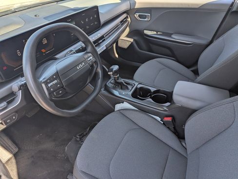 Certified 2025 Kia K4 FWD image 16