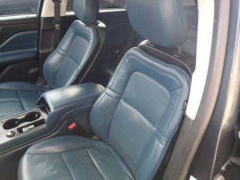 Used 2020 Lincoln Corsair Reserve image 26