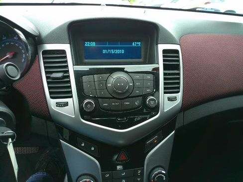 Used 2014 Chevrolet Cruze LT w/ RS Package image 10