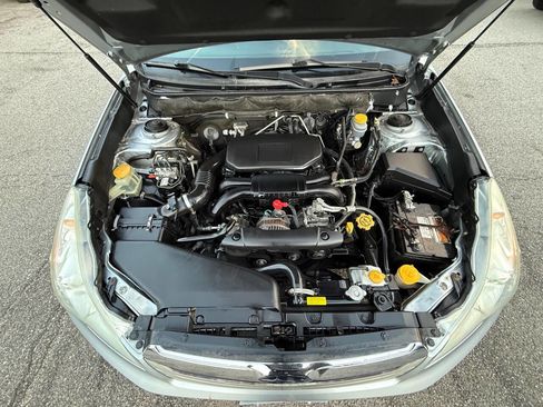 Used 2012 Subaru Outback 2.5i Premium image 17