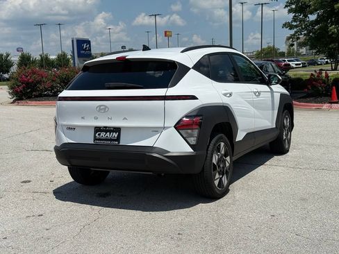 Used 2024 Hyundai Kona SEL AWD/4WD image 7
