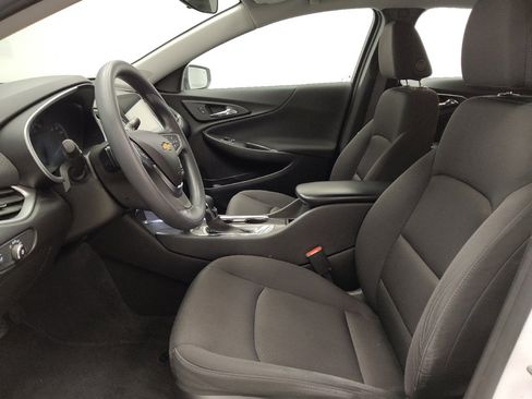 Used 2022 Chevrolet Malibu LS w/ Driver Confidence Package II FWD image 17