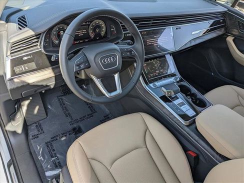 New 2025 Audi Q7 3.0T Premium Plus image 3