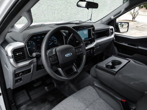 Used 2022 Ford F150 XL w/ Equipment Group 101A High RWD image 2