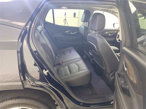 Used 2022 GMC Terrain Denali image 31