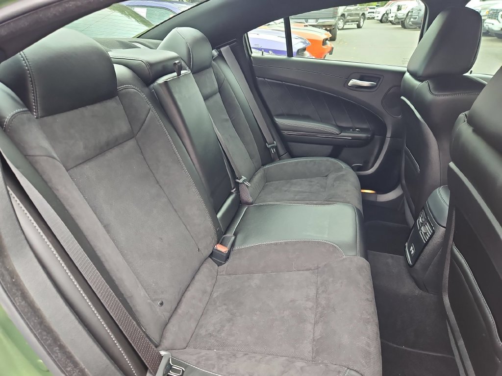 Used 2023 Dodge Charger R/T w/ Plus Group RWD image 15