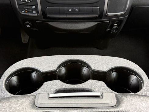 Used 2021 RAM 1500 Classic SLT AWD/4WD image 27
