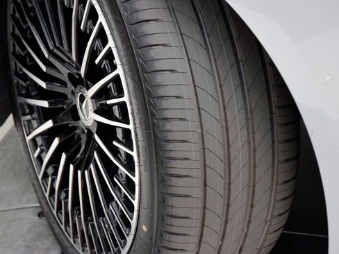 Used 2022 Mercedes-Benz EQS 450+ Sedan image 29