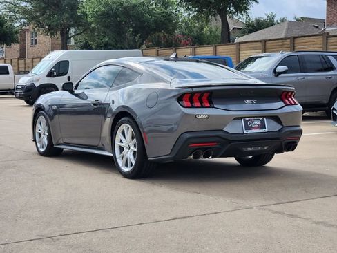 Used 2025 Ford Mustang GT Premium RWD image 3