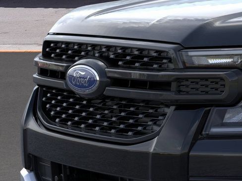 New 2026 Ford Ranger XLT w/ FX4 Off-Road Package AWD/4WD image 17