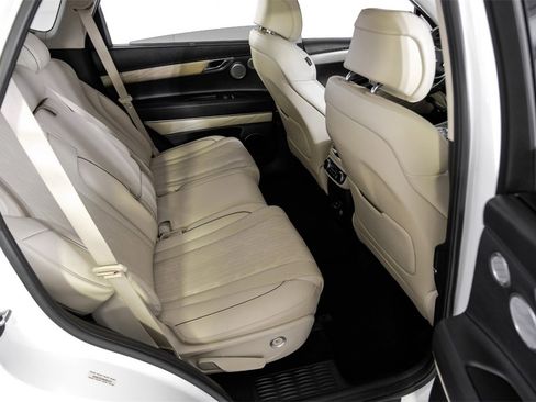 Used 2022 Genesis GV80 3.5T w/ Advanced Package 06 image 38