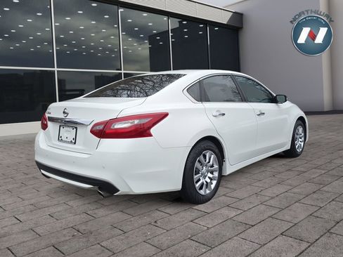 Used 2018 Nissan Altima 2.5 S image 5