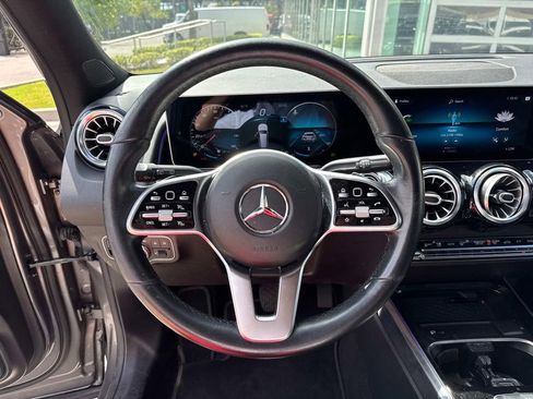 Used 2021 Mercedes-Benz GLB 250 image 21