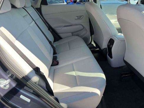Used 2025 Hyundai Kona SEL AWD/4WD image 10