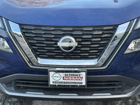 Certified 2023 Nissan Rogue SL image 9