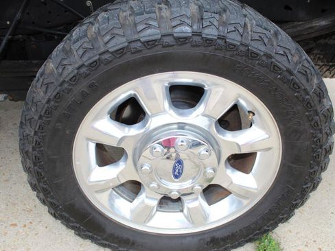 Used 2011 Ford F250 Lariat w/ Lariat Ultimate Pkg AWD/4WD image 38