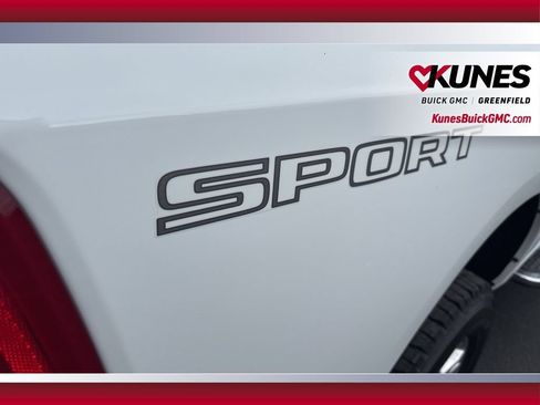Used 2024 RAM 2500 Big Horn w/ Sport Appearance Package AWD/4WD image 8