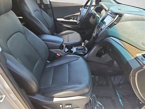 Used 2017 Hyundai Santa Fe Sport 2.0T AWD/4WD image 24