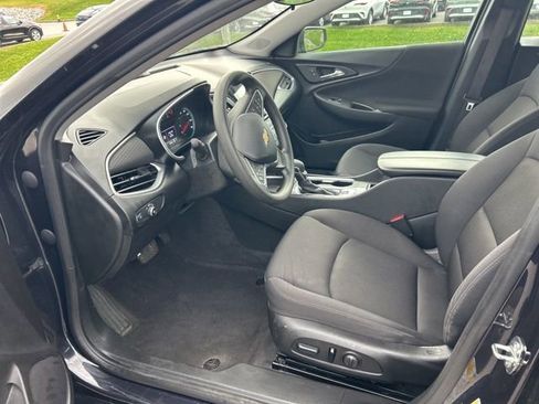 Used 2023 Chevrolet Malibu LT w/ Driver Confidence Package FWD image 6