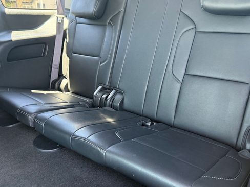 Used 2017 Chevrolet Tahoe LT AWD/4WD image 25