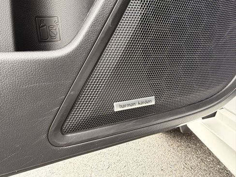 Used 2025 Subaru Legacy Touring XT image 16