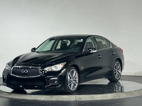 Used 2015 INFINITI Q50 AWD w/ Technology Package image 5
