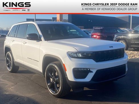 New 2025 Jeep Grand Cherokee Limited w/ Black Appearance Package AWD/4WD image 1