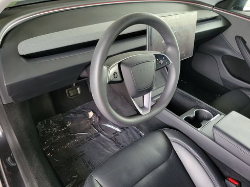 Used 2025 Tesla Model 3 Long Range RWD image 17
