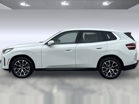New 2026 BMW X3 xDrive30 w/ Premium Package image 2