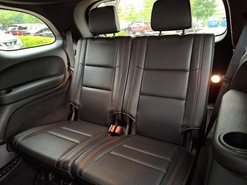 Used 2024 Dodge Durango GT AWD/4WD image 10
