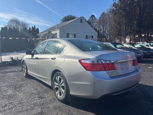 Used 2014 Honda Accord LX image 6
