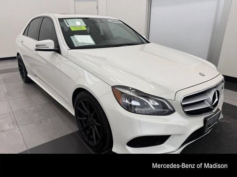 Used 2014 Mercedes-Benz E 350 4MATIC Sedan image 1