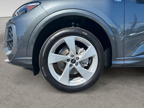 New 2025 Audi Q5 Premium Plus image 9