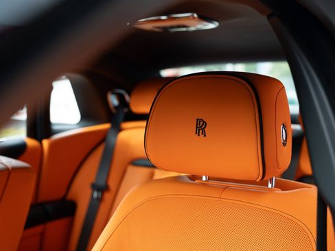 Used 2023 Rolls-Royce Ghost image 12